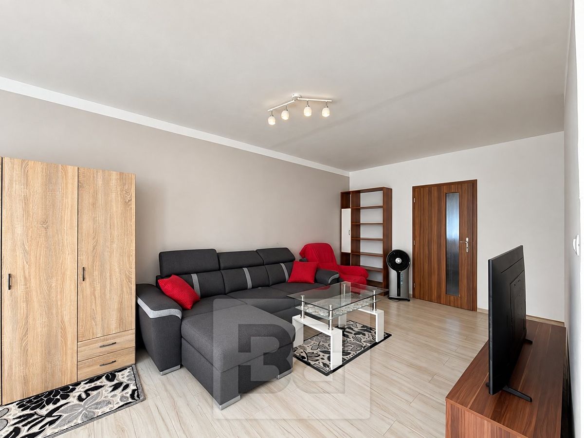Pronájem bytu 3+kk 71 m² – fotografie 4