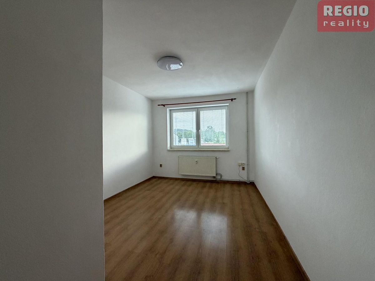 Pronájem bytu 2+1 47 m² – fotografie 3