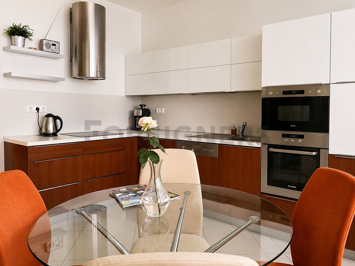 Pronájem bytu 2+1 80 m²