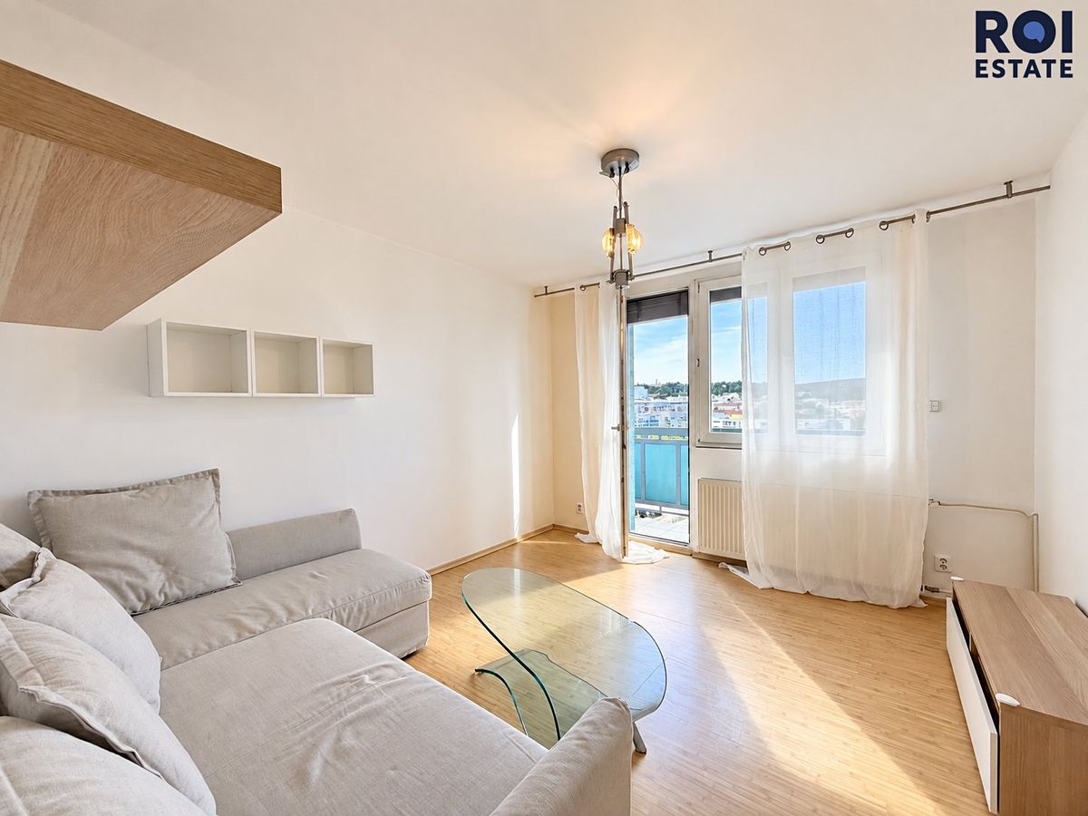 Pronájem bytu 2+1 53 m² – fotografie 2