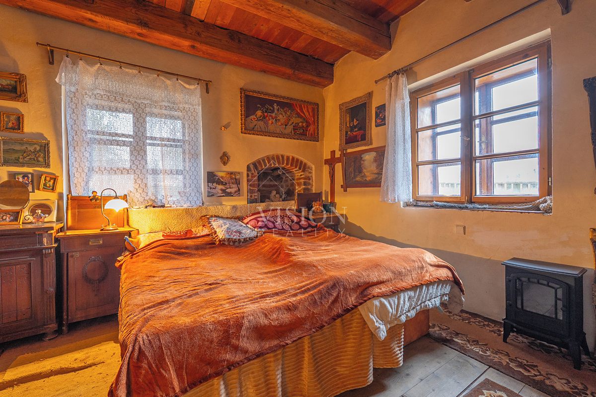Prodej rodinného domu 145 m², pozemek 1720 m² – fotografie 2