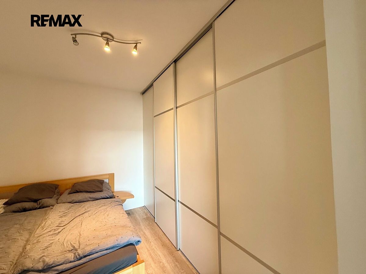 Pronájem bytu 1+kk 51 m² – fotografie 5