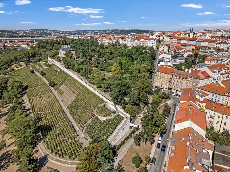 Prodej bytu 1+1 31 m², Praha – náhled fotky 2