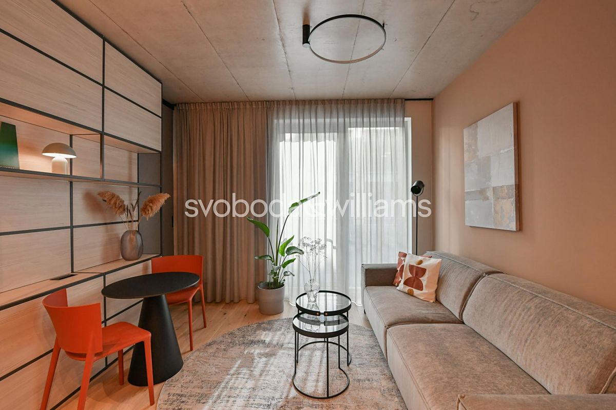 Pronájem bytu 2+kk 35 m²