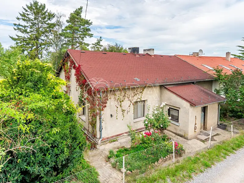Prodej rodinného domu 126 m², pozemek 1160 m², Mořina – náhled fotky 1