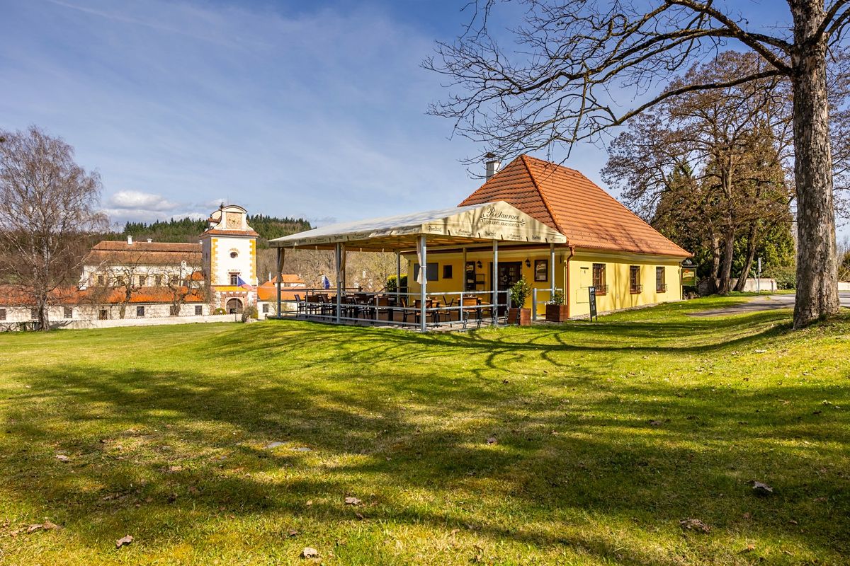Prodej restaurace 176 m²