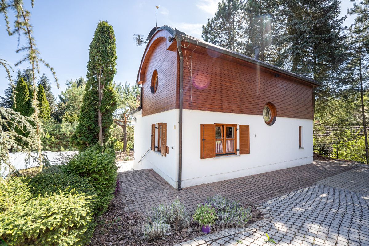 Prodej vícegeneračního domu 300 m², pozemek 2878 m² – fotografie 4