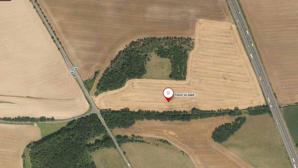 Prodej pole 10480 m² – fotografie 2