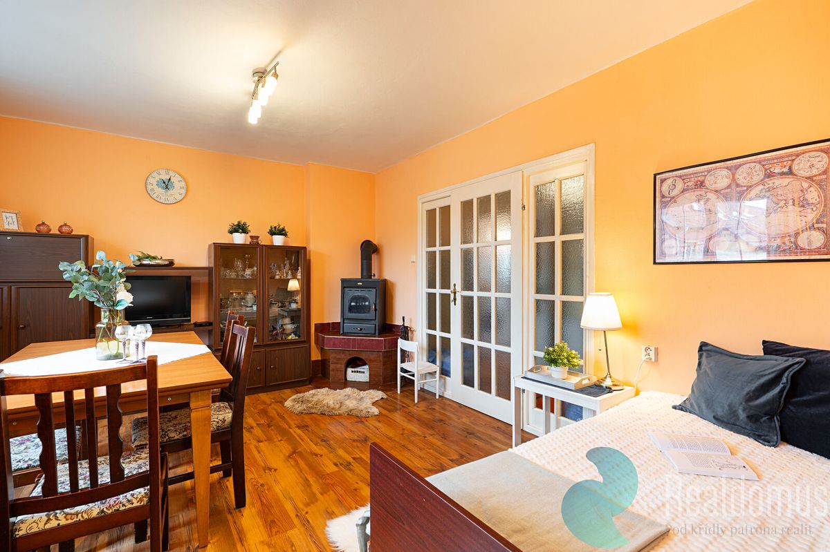 Prodej rodinného domu 164 m², pozemek 811 m² – fotografie 4