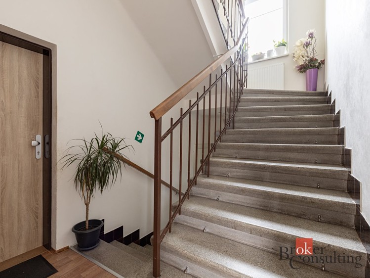 Prodej domu, 188 m² (22 z 28)