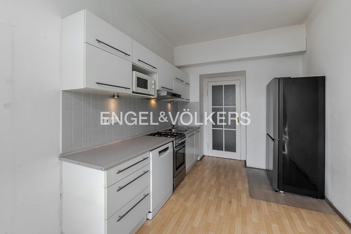 Pronájem bytu 4+1 125 m² – fotografie 2
