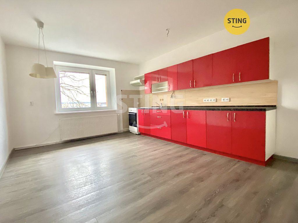 Pronájem bytu 1+1 61 m²