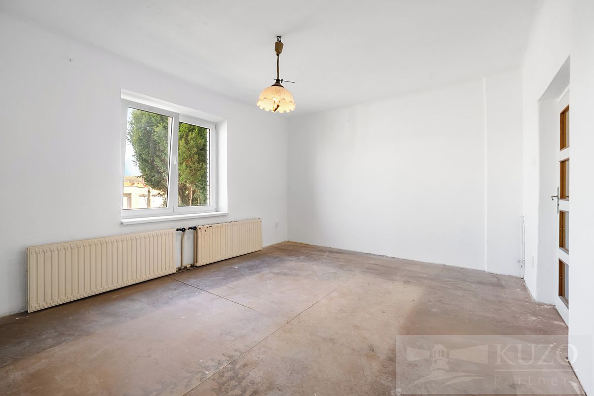 Prodej rodinného domu 177 m², pozemek 295 m² – fotografie 3