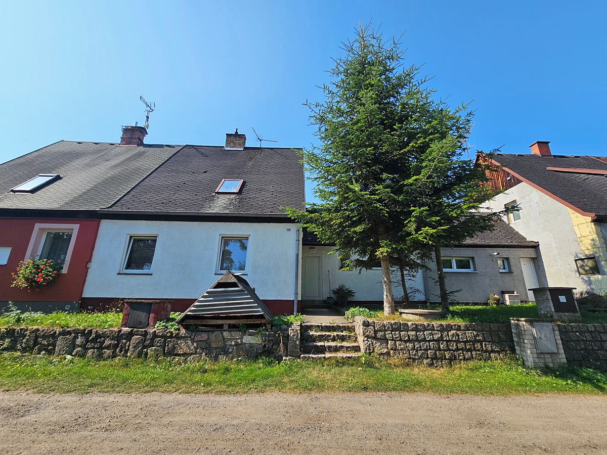 Prodej rodinného domu 116 m², pozemek 535 m² – fotografie 2