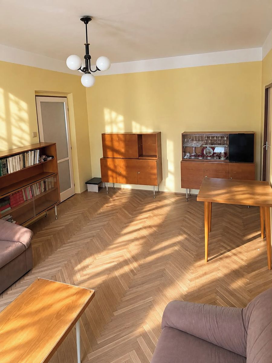 Pronájem bytu 3+1 61 m² – fotografie 2