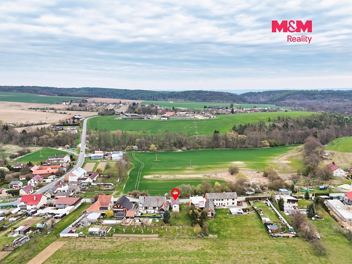 Prodej rodinného domu 90 m², pozemek 816 m² – fotografie 2