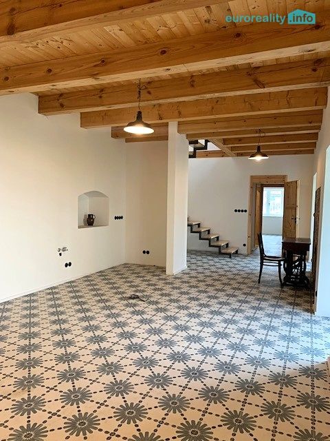 Prodej rodinného domu 152 m², pozemek 380 m² – fotografie 3
