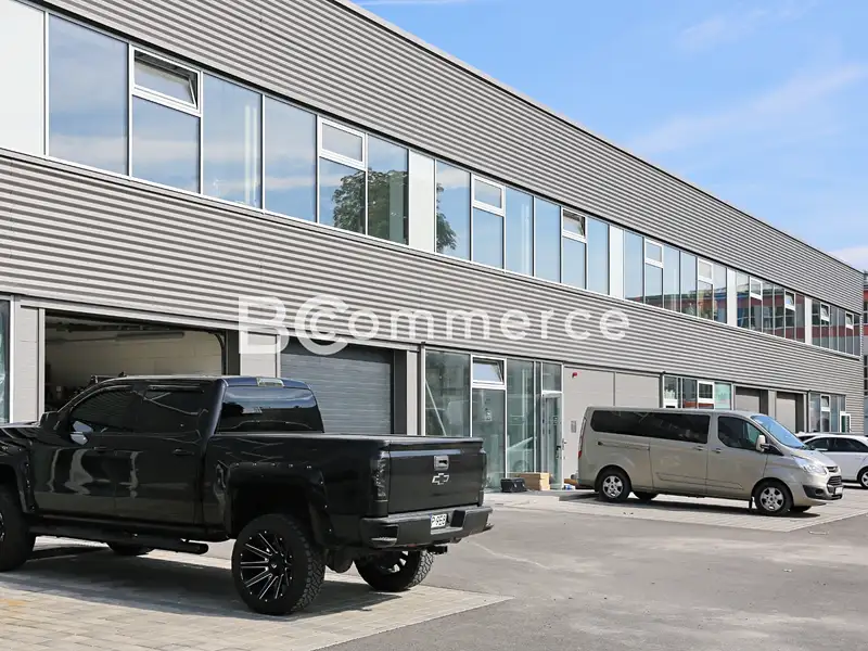 Pronájem skladového prostoru 935 m², Brno – náhled fotky 1