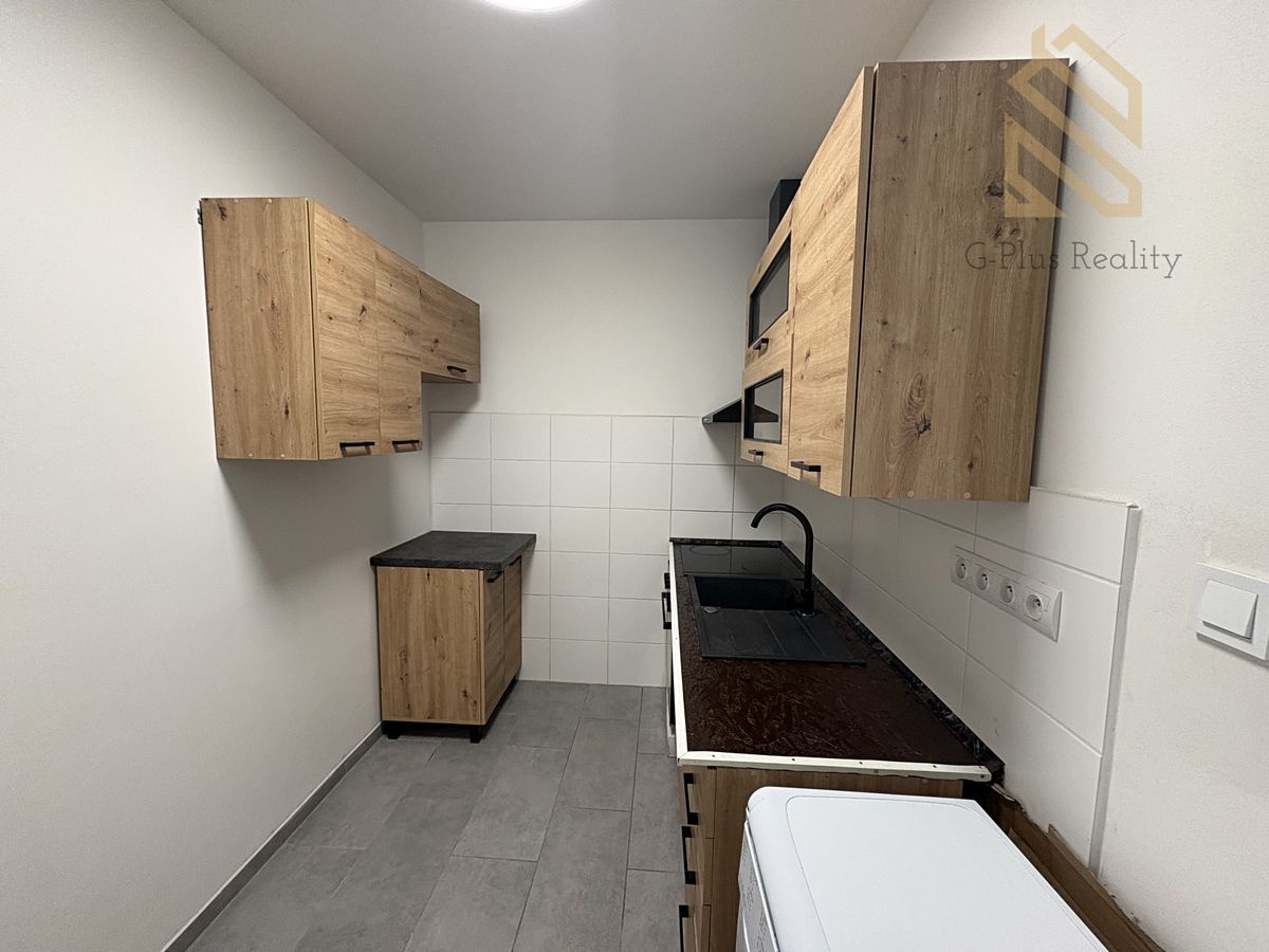 Pronájem bytu 2+1 38 m² – fotografie 4