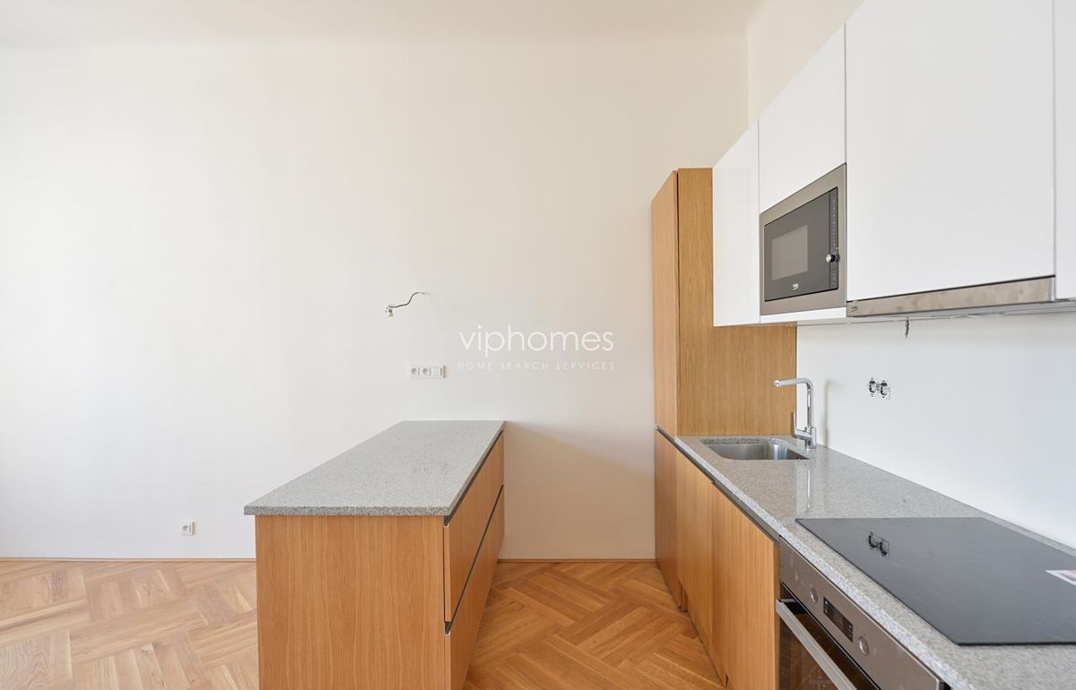 Pronájem bytu 3+kk 74 m² – fotografie 4