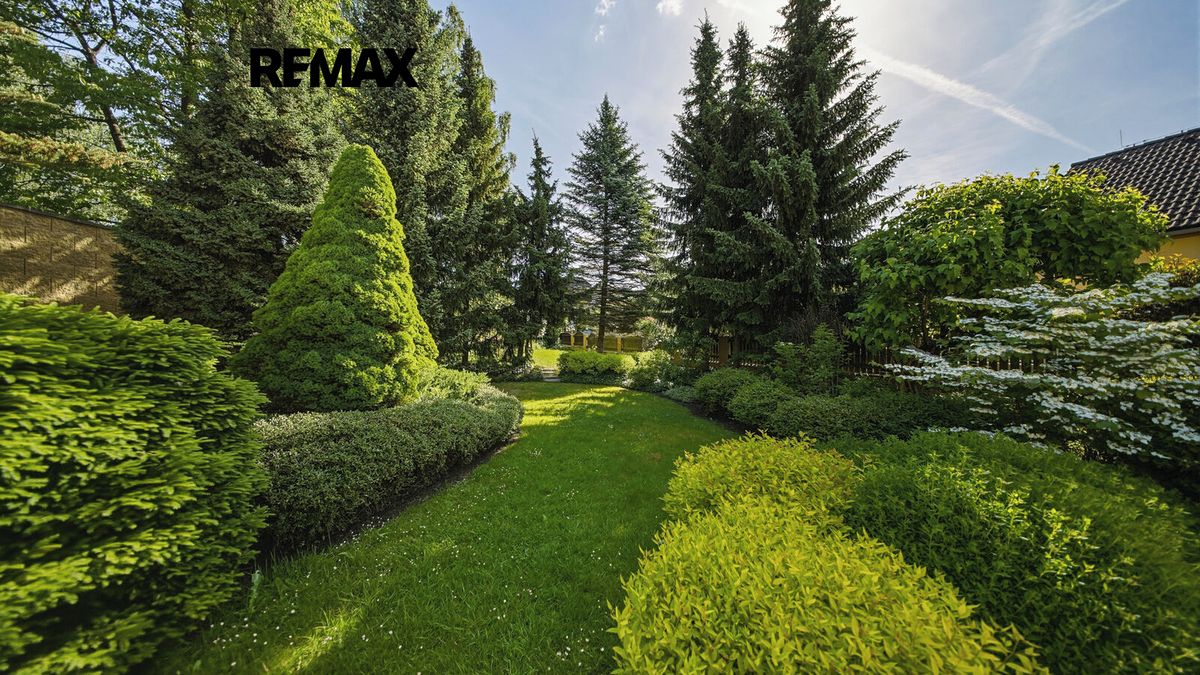 Prodej rodinného domu 122 m², pozemek 900 m² – fotografie 3