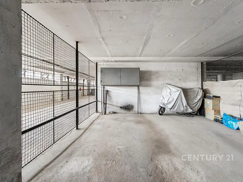 Prodej garážového stání 12 m², Brno – náhled fotky 2