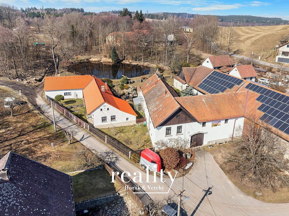 Prodej rodinného domu 179 m², pozemek 3394 m² – fotografie 4