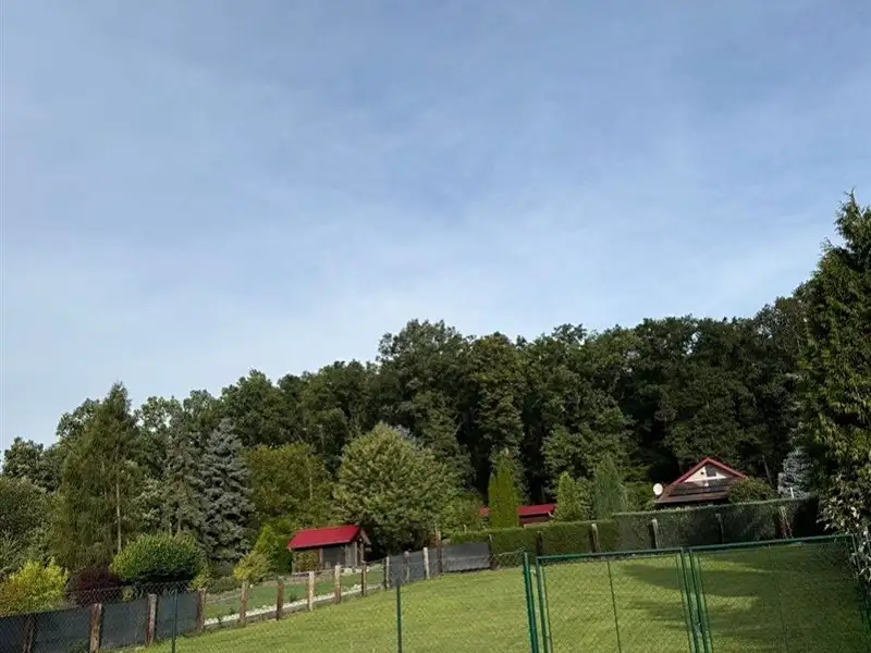 Prodej stavebního pozemku 924 m², Přestanov – náhled fotky 2