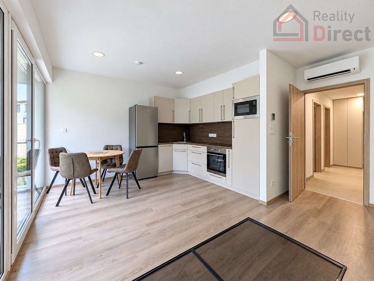 Pronájem bytu 2+kk 43 m² – fotografie 5