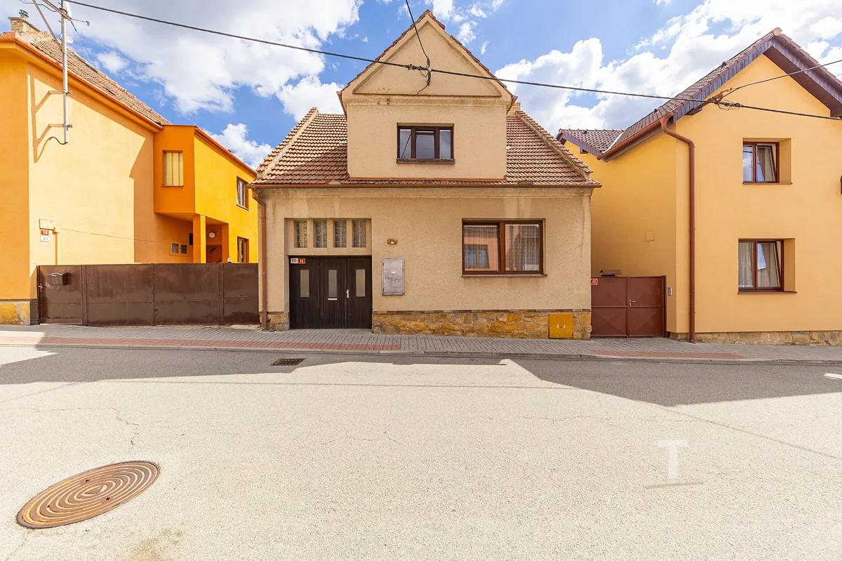 Prodej rodinného domu 140 m², pozemek 617 m²
