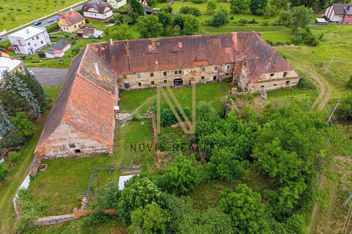 Prodej zemědělské usedlosti 1400 m², pozemek 7744 m² – fotografie 4