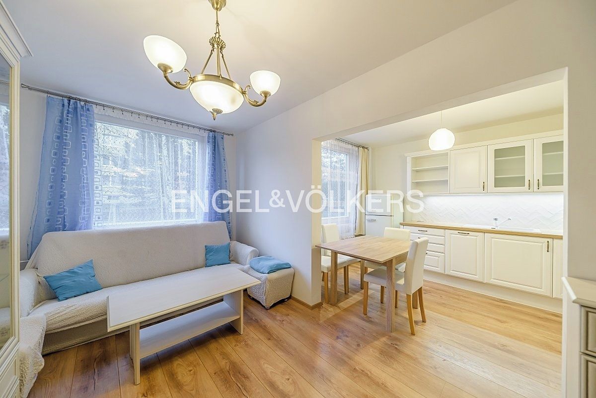 Pronájem bytu 3+kk 73 m² – fotografie 4
