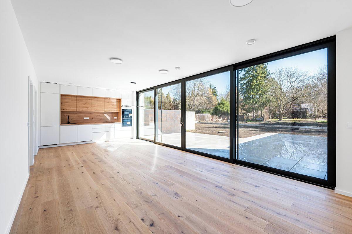 Prodej vily 325 m², pozemek 545 m² – fotografie 4