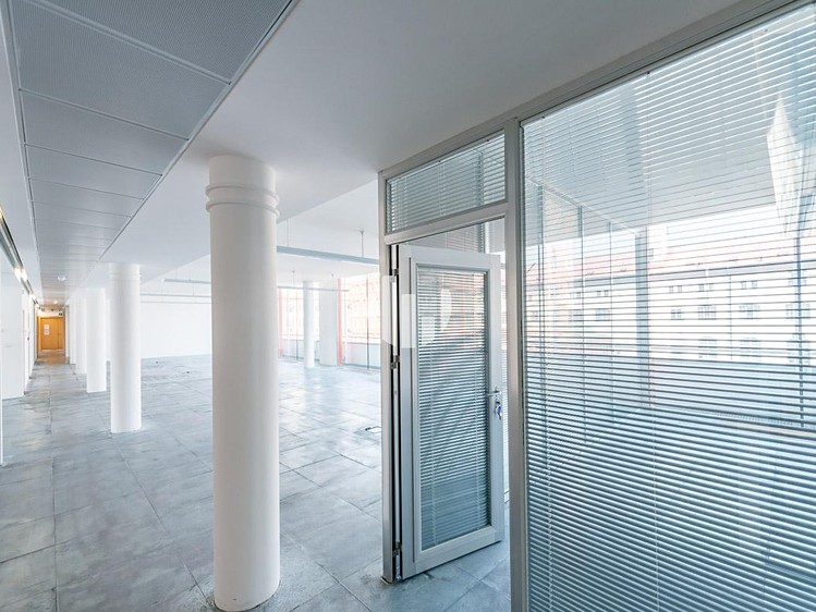 Комерційне приміщення в оренду, 546 м² (7 з 10)