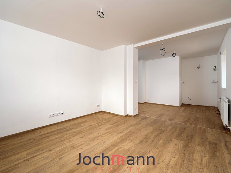 Prodej bytu 2+kk, 56 m² (1 z 17)