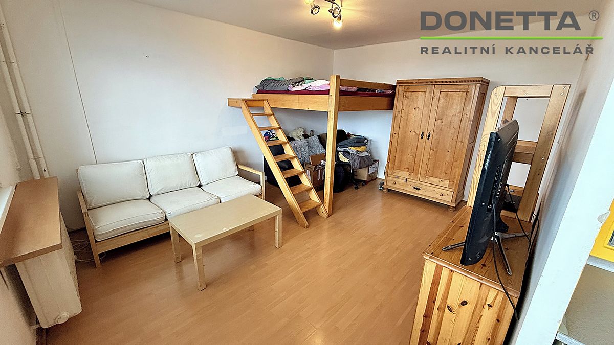 Pronájem bytu 1+kk 36 m² – fotografie 4