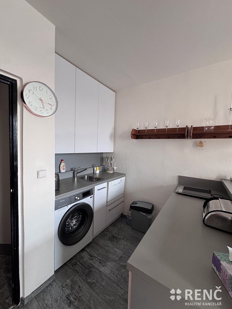 Prodej bytu 1+kk 23 m² – fotografie 4