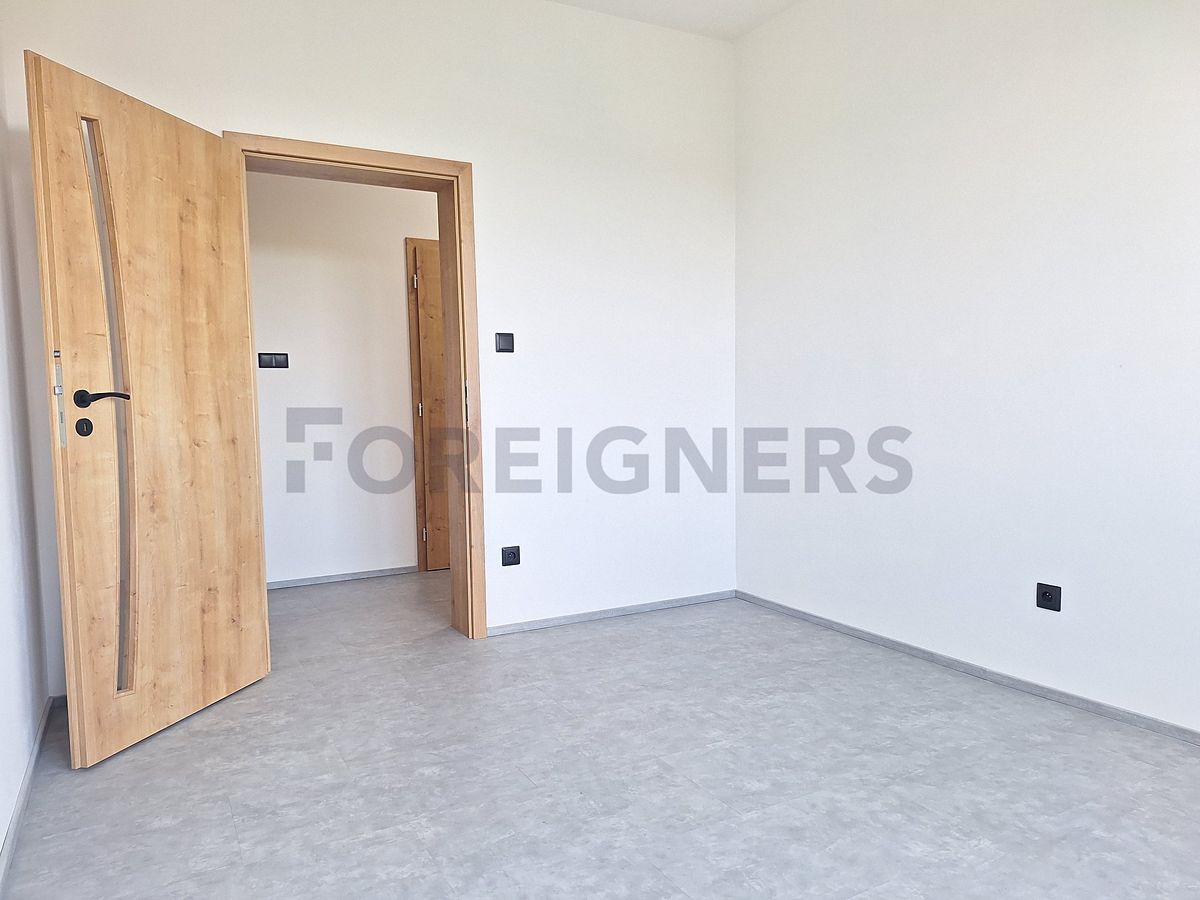 Pronájem bytu 3+kk 88 m² – fotografie 5