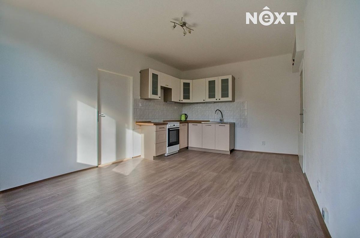 Pronájem bytu 2+kk 53 m² – fotografie 2