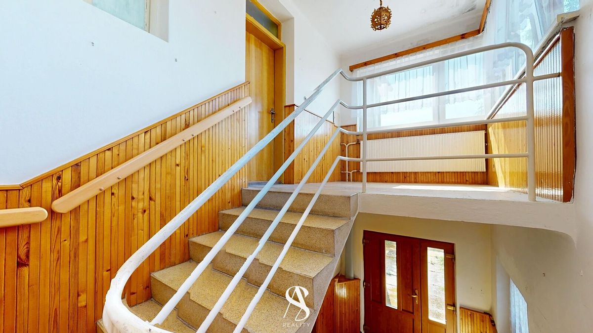 Prodej rodinného domu 118 m², pozemek 629 m² – fotografie 3