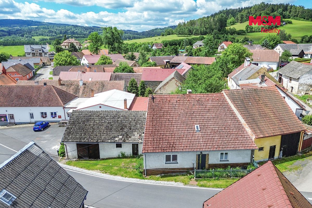 Prodej rodinného domu 137 m², pozemek 203 m² – fotografie 3
