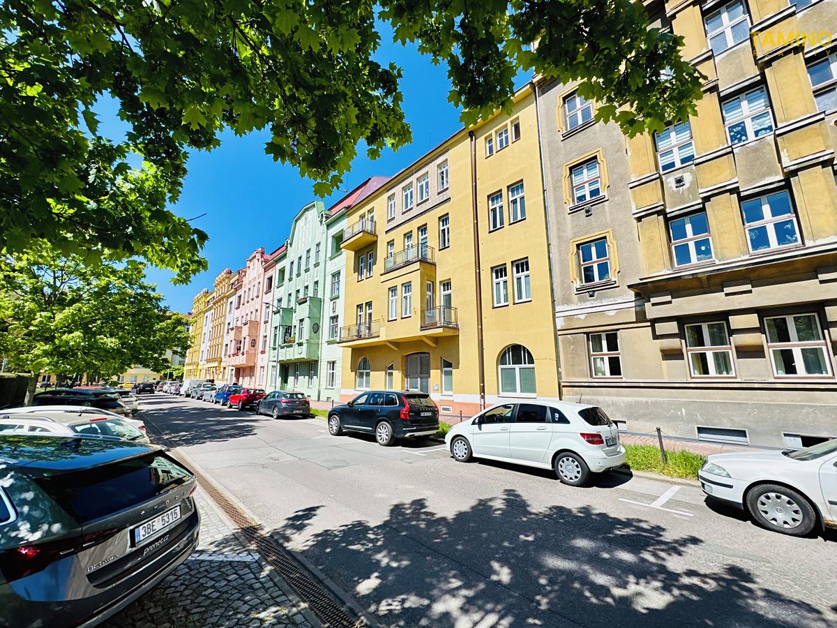 Prodej činžovního domu 1100 m² – fotografie 3
