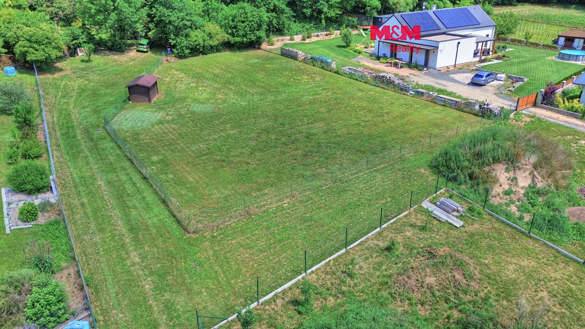 Prodej stavebního pozemku 1517 m²