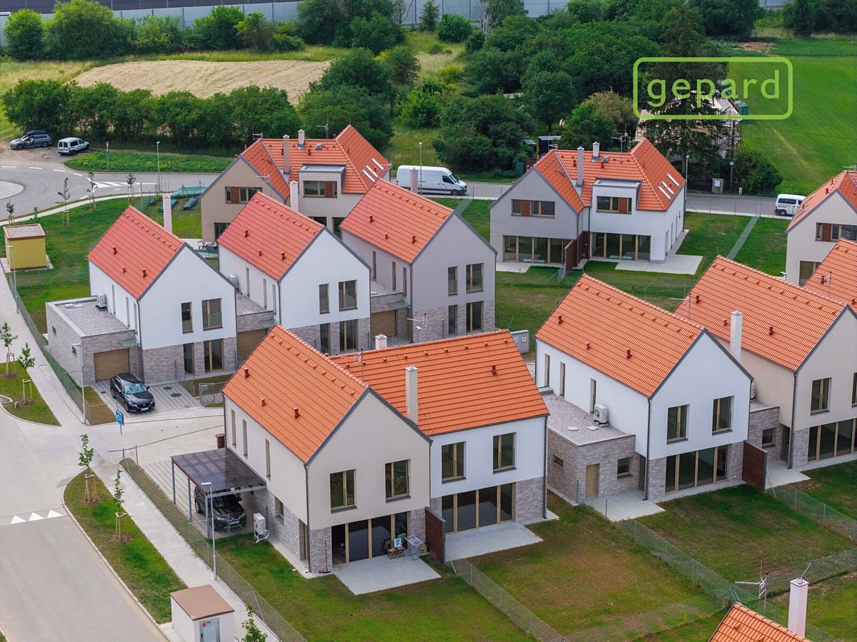 Prodej rodinného domu 157 m², pozemek 341 m² – fotografie 4