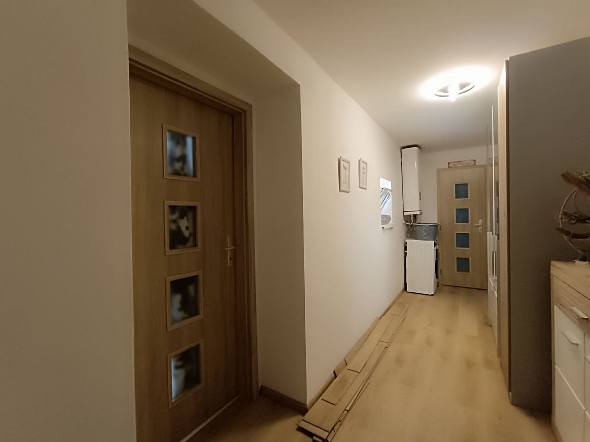 Pronájem bytu 2+kk 60 m² – fotografie 2