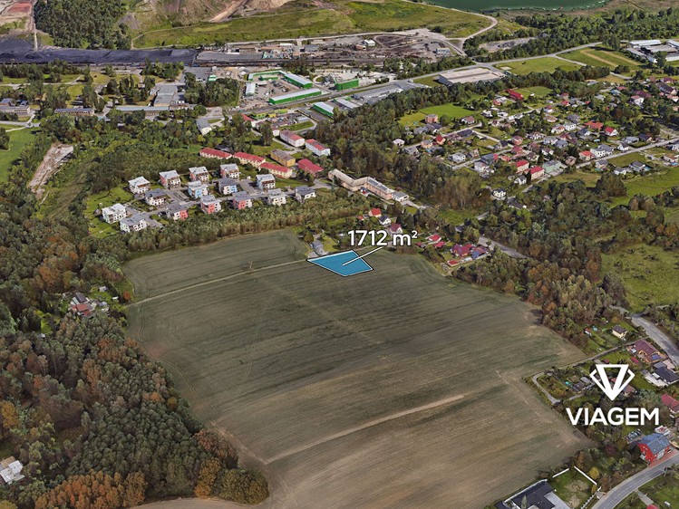 Prodej pozemku, 1 712 m² (1 z 3)