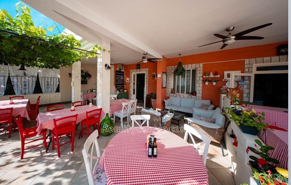 Prodej restaurace 608 m², Pag – fotka 1 z 3