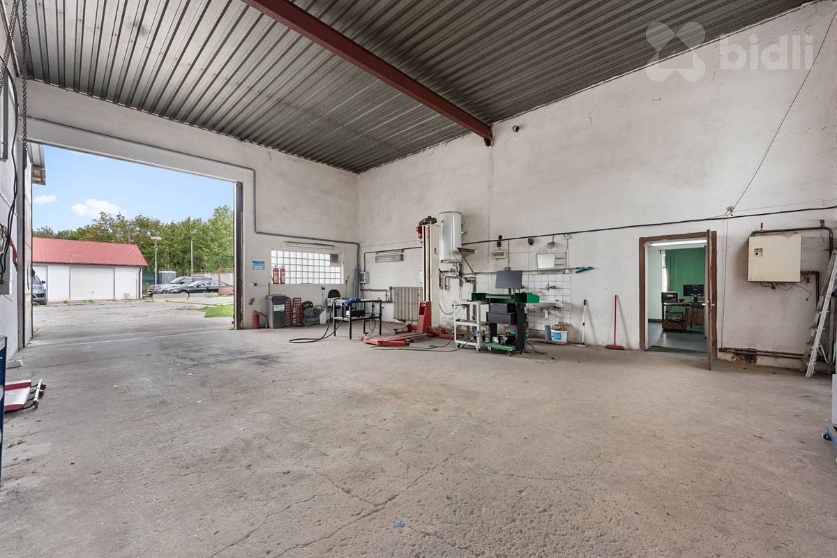 Pronájem komerční nemovitosti 100 m²