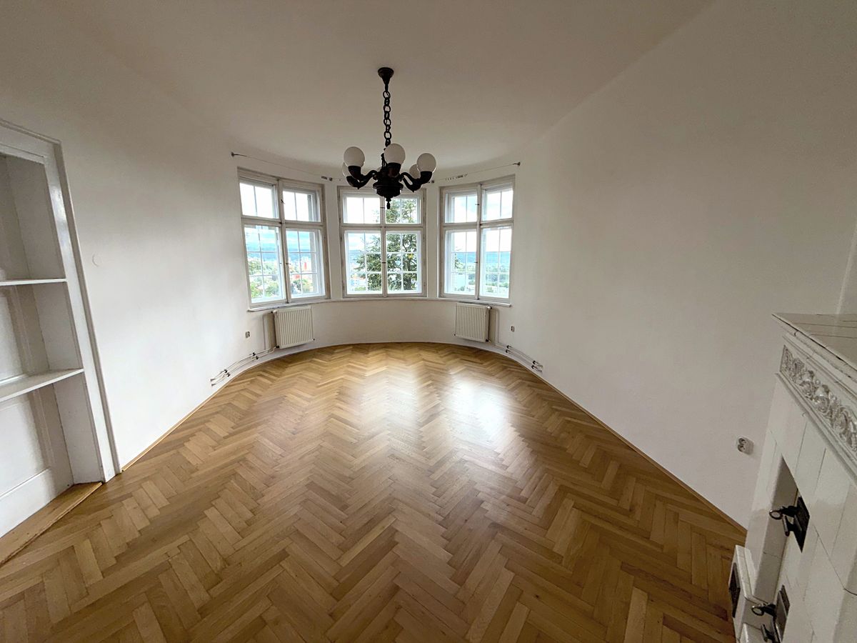 Pronájem bytu 3+1 105 m² – fotografie 3