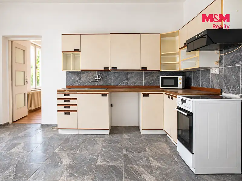 Prodej rodinného domu 135 m², pozemek 376 m², Jindřichův Hradec – náhled fotky 2